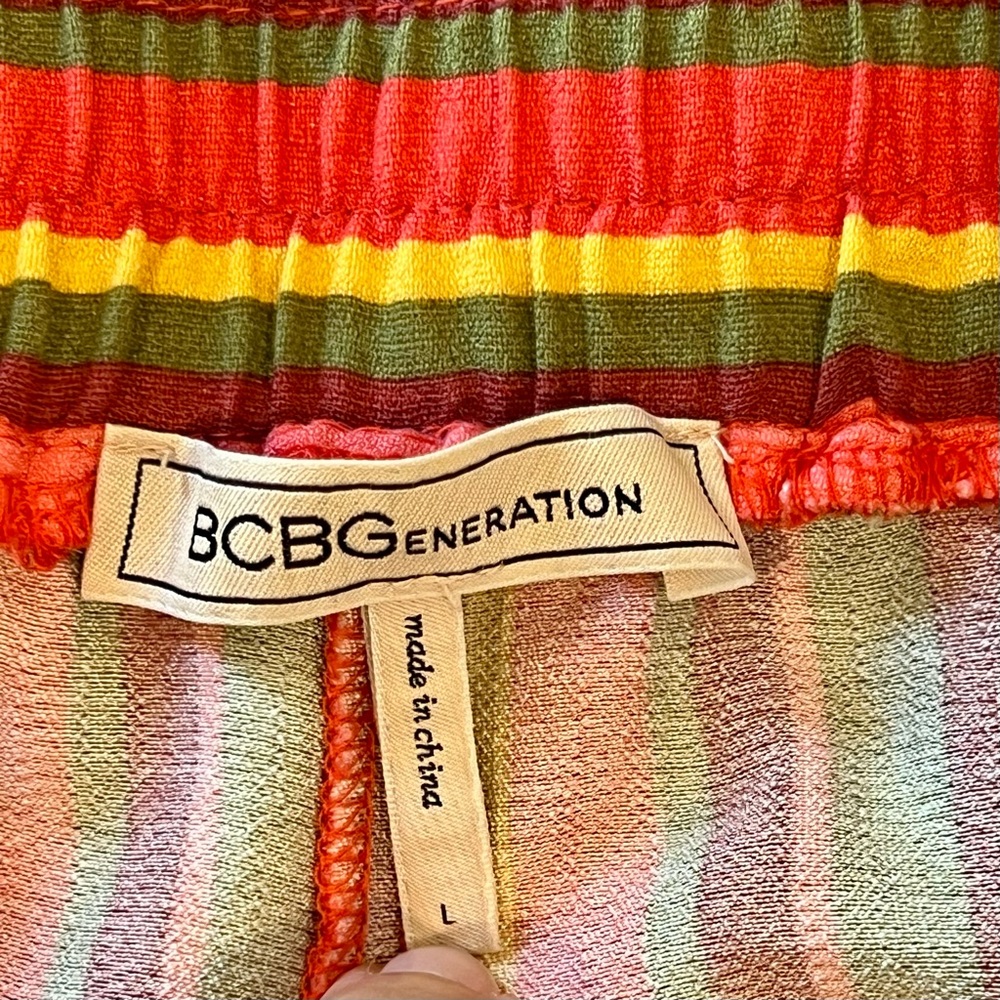 BCBGeneration Multi Bi-directional Striped Flowy Pants - Picture 5 of 6